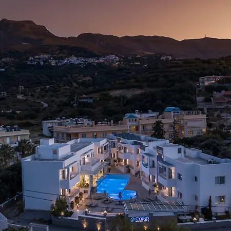 Cyano Hotel-2